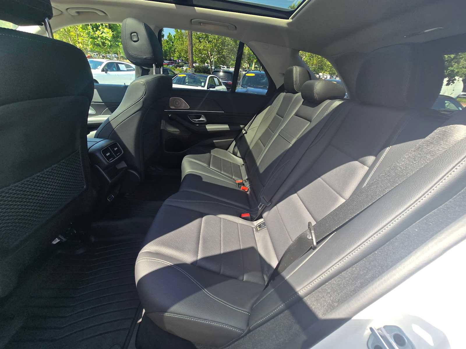 Certified 2024 Mercedes-Benz GLE 450 4MATIC image 18