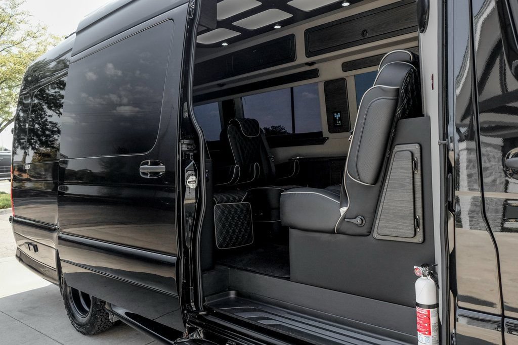New 2024 Mercedes-Benz Sprinter 3500 image 26