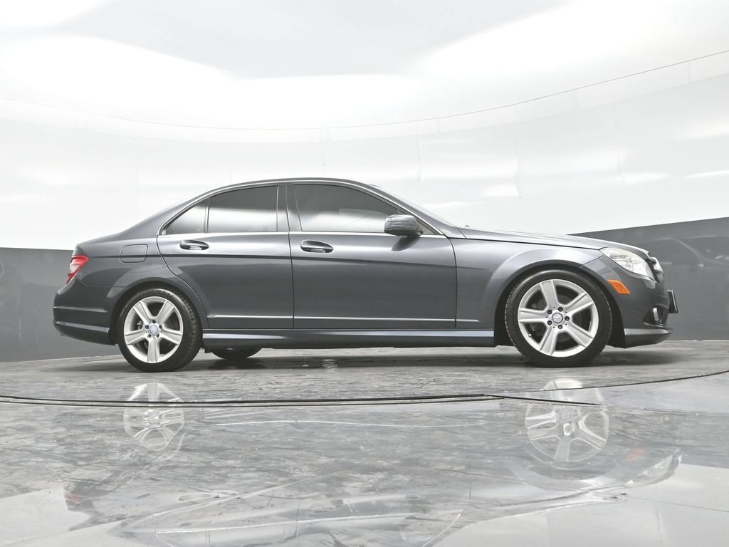 Used 2010 Mercedes-Benz C 300 4MATIC Sedan image 34