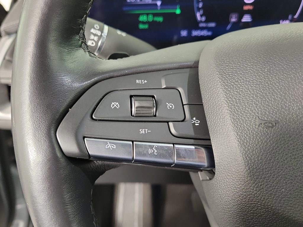 Certified 2025 Cadillac XT4 Premium Luxury FWD image 20