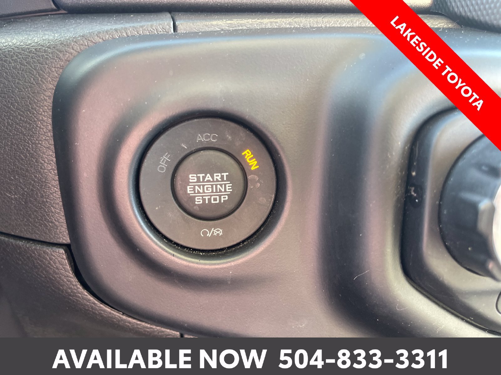 Used 2023 Jeep Gladiator Mojave w/ LED Lighting Group AWD/4WD image 32