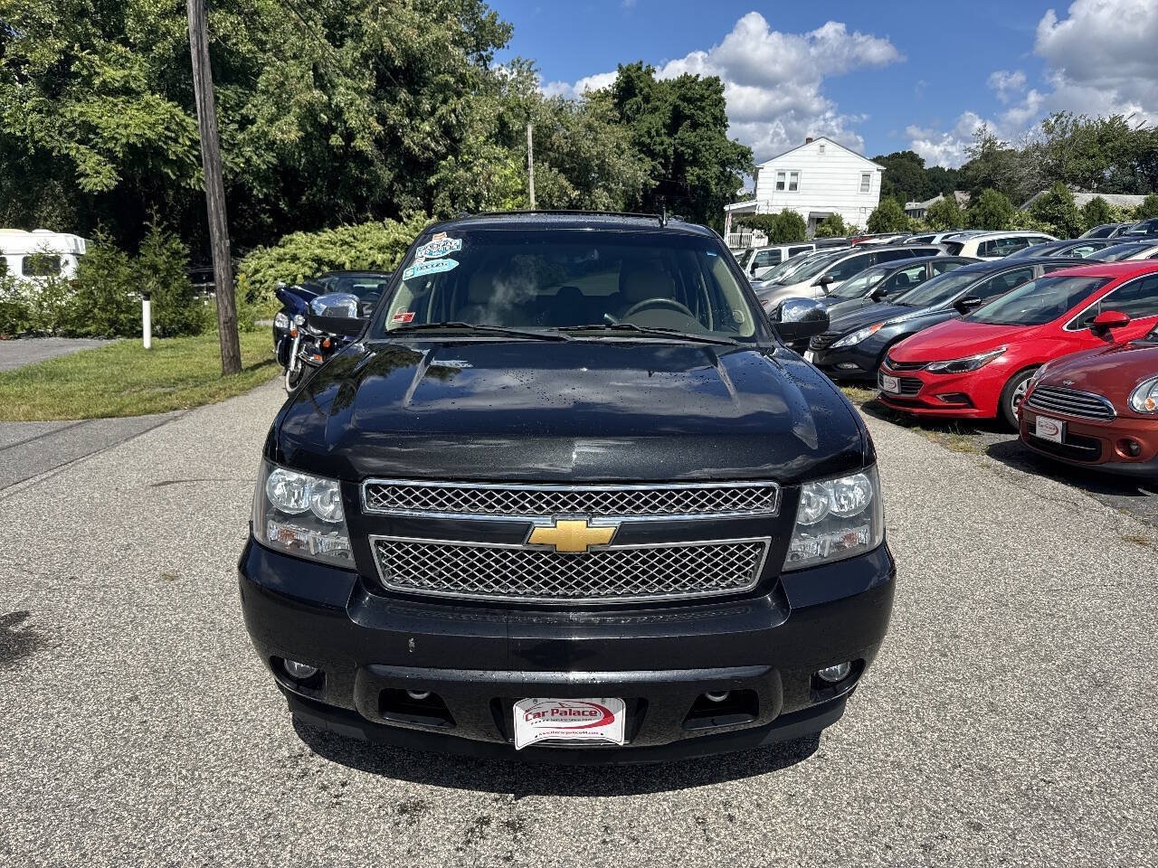 Used 2013 Chevrolet Suburban LTZ AWD/4WD image 3