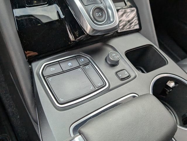 Certified 2024 Acura MDX FWD w/ Technology Package image 32