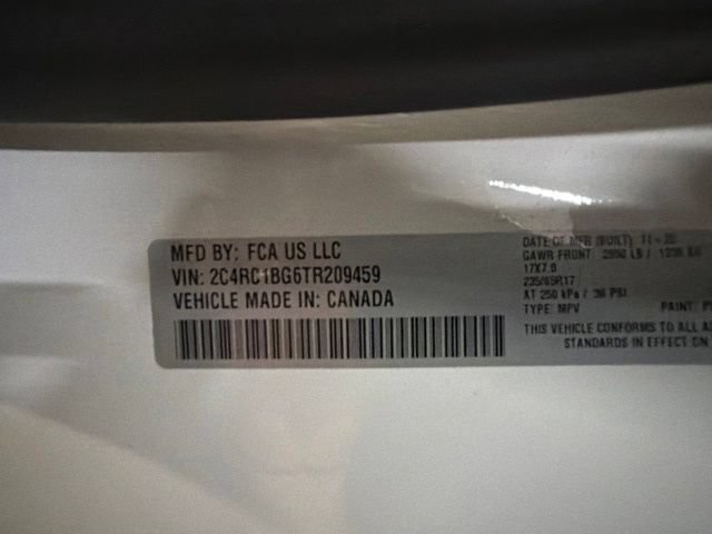 Used 2026 Chrysler Pacifica Select FWD image 26