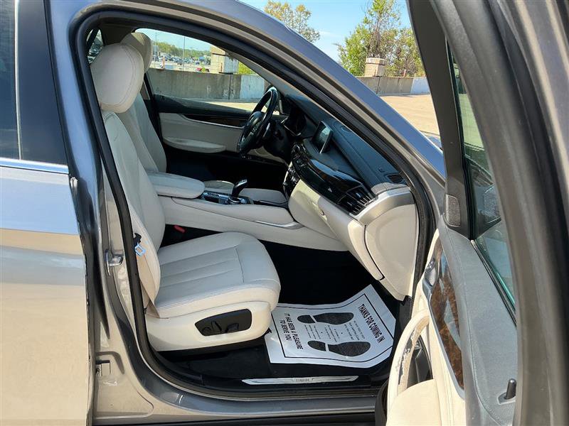 Used 2015 BMW X6 xDrive35i AWD/4WD image 30