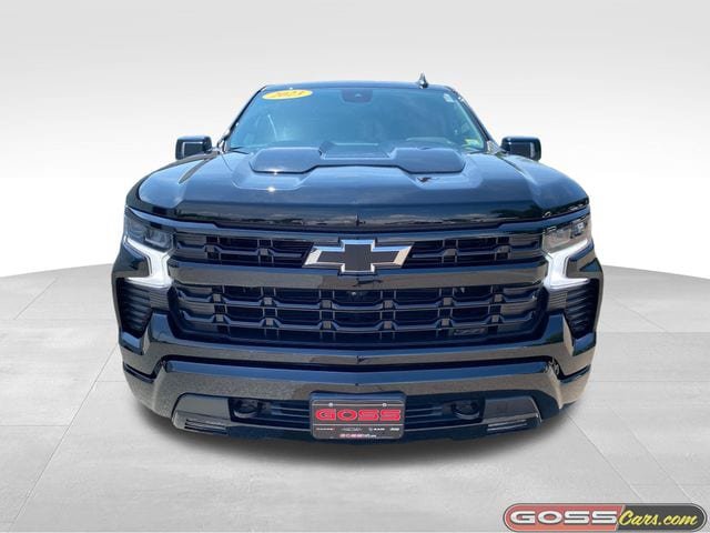 Used 2023 Chevrolet Silverado 1500 LT Trail Boss w/ LT Trail Boss Premium Package AWD/4WD video 2