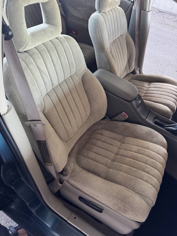 Used 1997 Pontiac Grand Prix GT w/ Opt Pkg FWD image 15