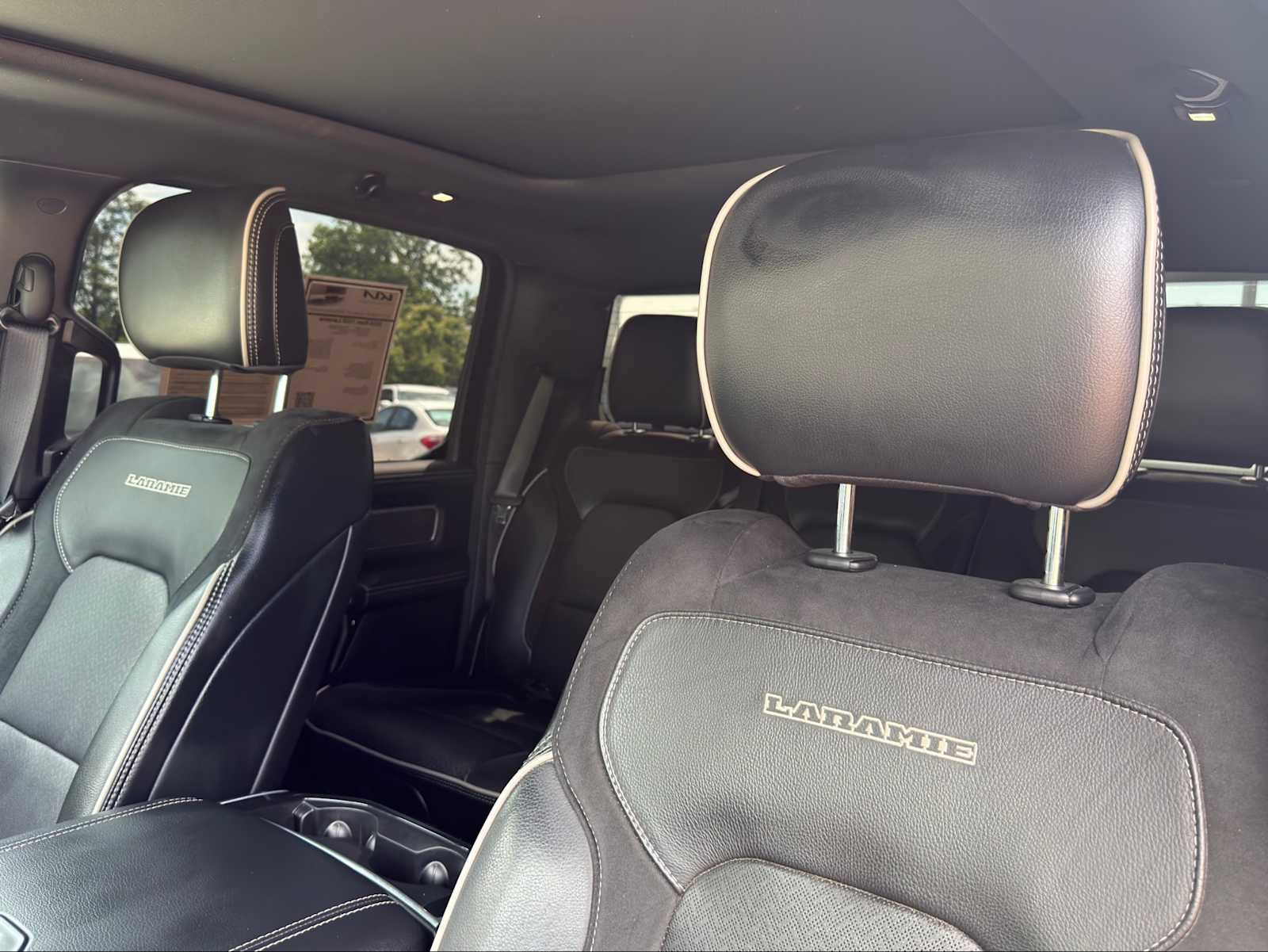 Used 2020 RAM 1500 Laramie w/ Sport Appearance Package AWD/4WD image 9