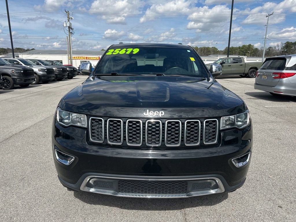 Used 2021 Jeep Grand Cherokee Limited w/ Luxury Group II image 2