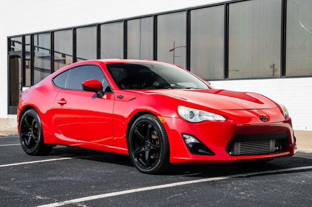 Used 2013 Scion FR-S image 9