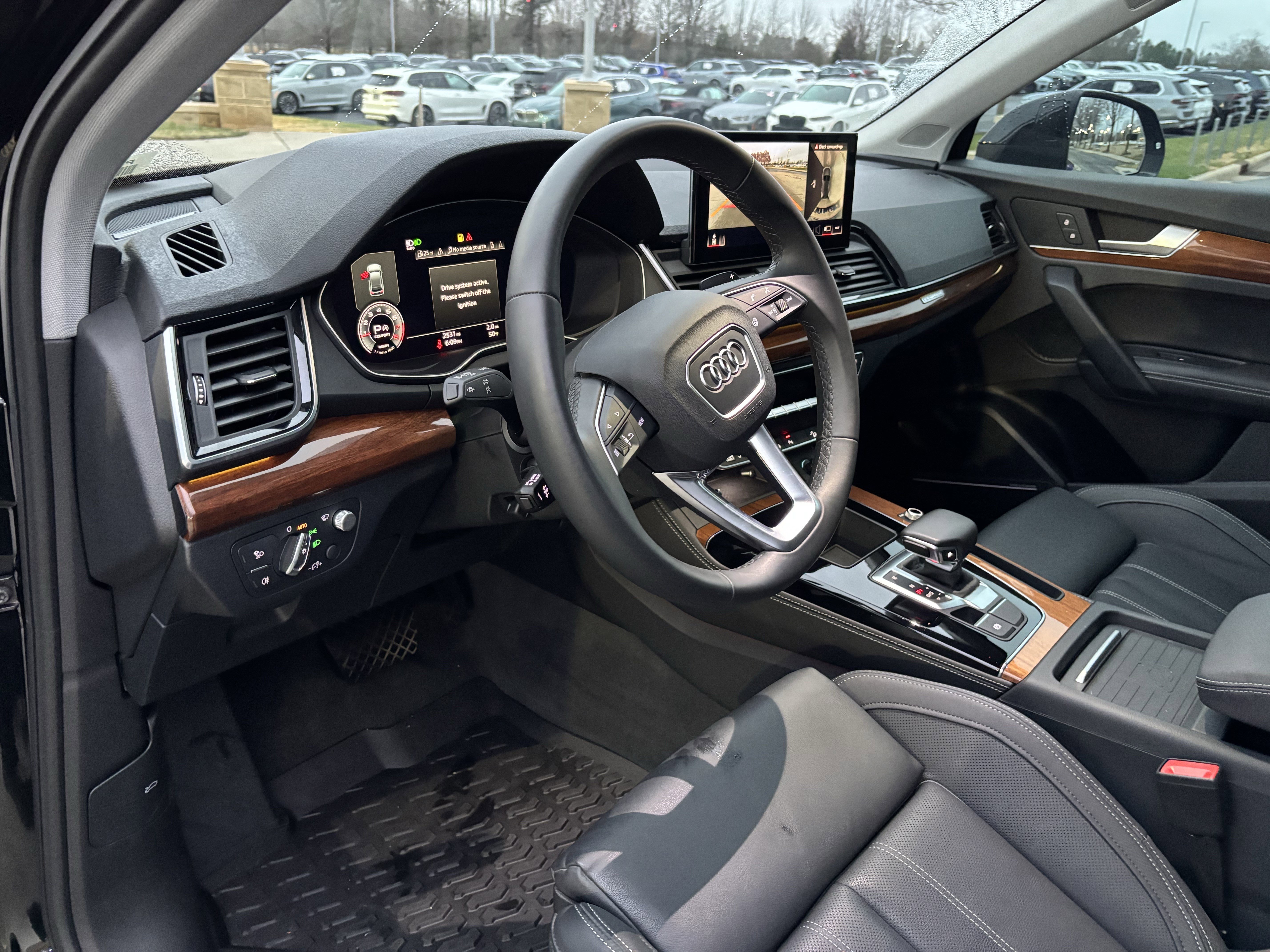 Used 2023 Audi Q5 2.0T Prestige w/ Prestige Package image 17