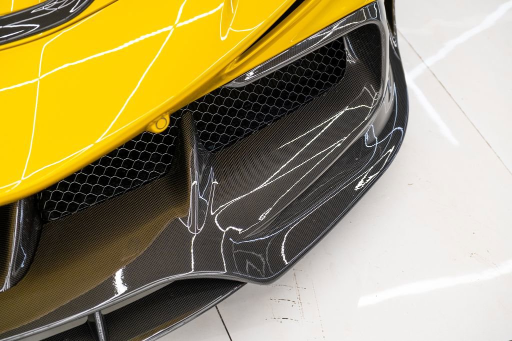 Used 2022 Ferrari SF90 Spider image 31