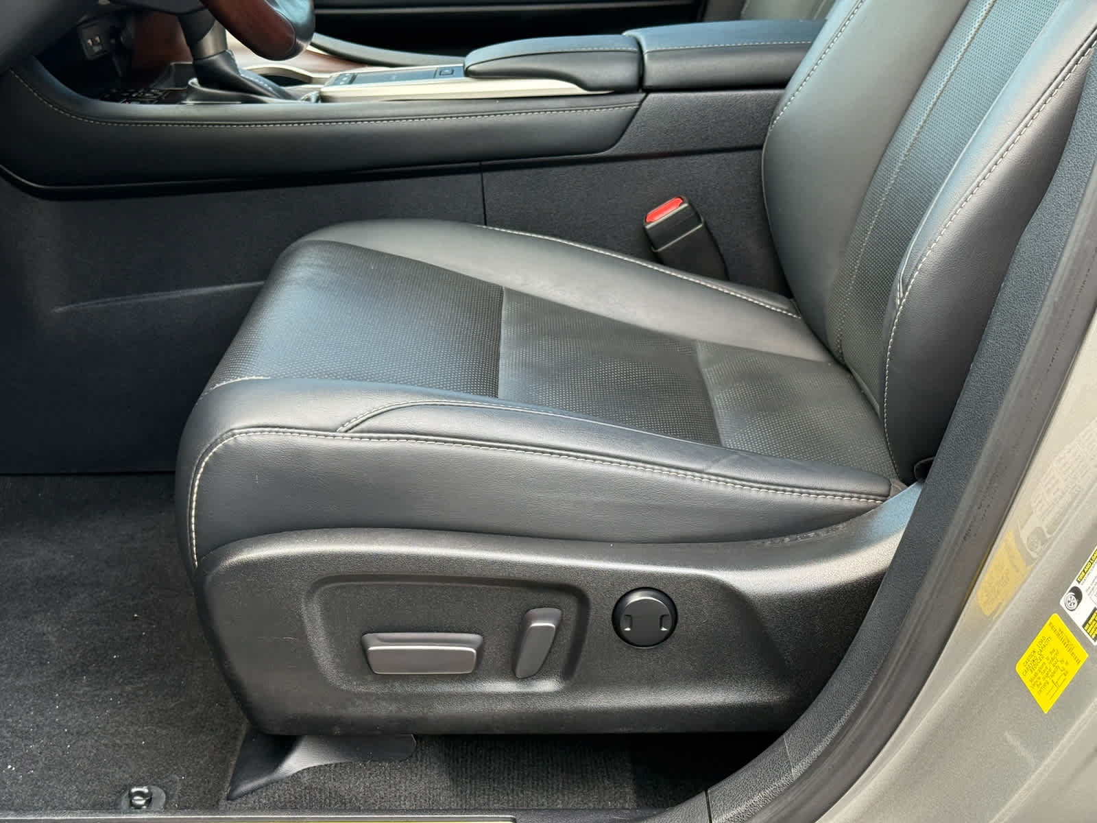 Used 2020 Lexus RX 350 FWD w/ Premium Package image 13