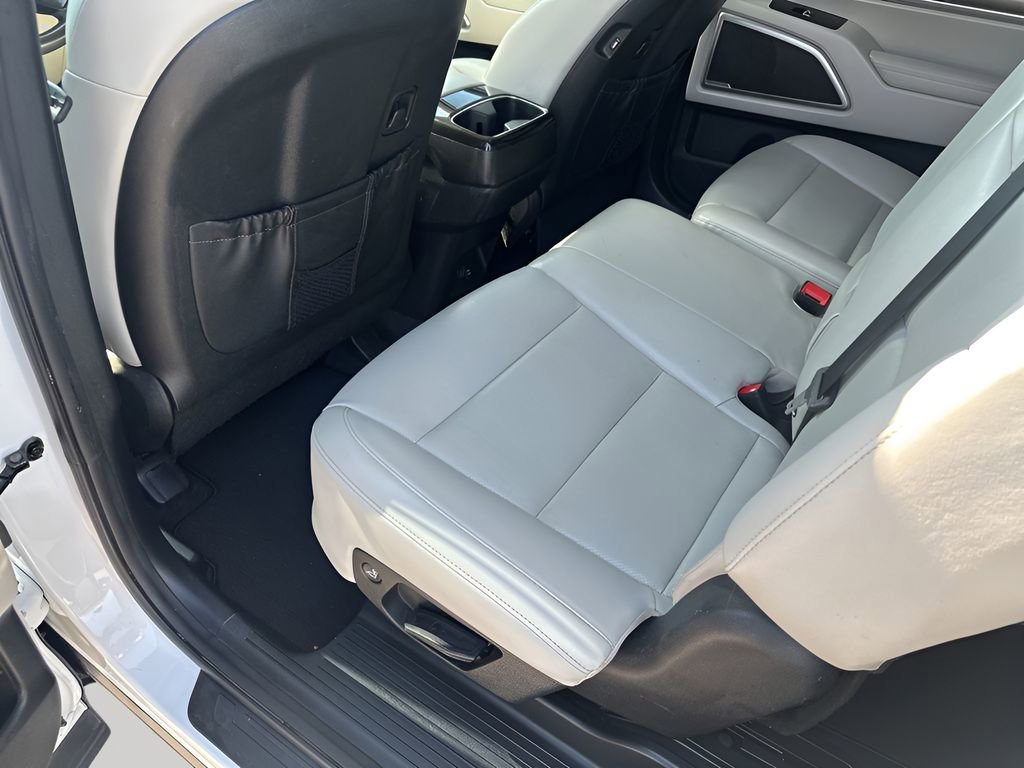 Used 2020 Kia Telluride S w/ S 8 Passenger Seating Package image 20