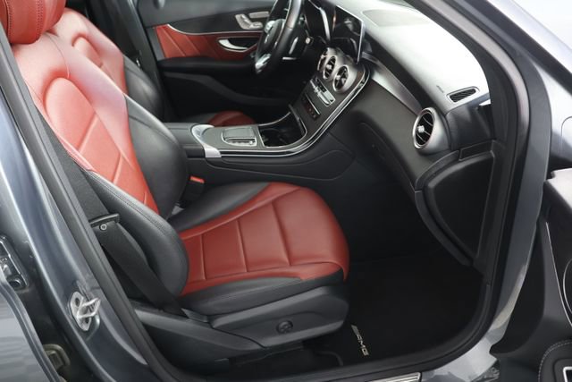 Used 2022 Mercedes-Benz GLC 300 4MATIC w/ AMG Line image 23