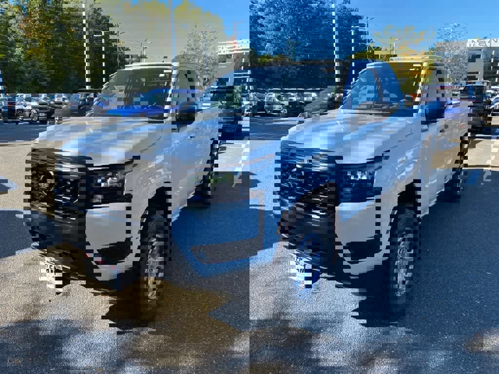 New 2026 Nissan Frontier S image 3