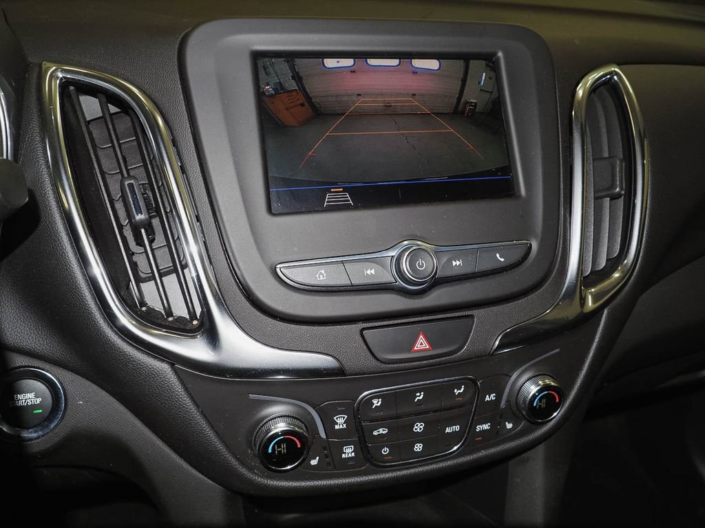 Used 2020 Chevrolet Equinox LT image 14