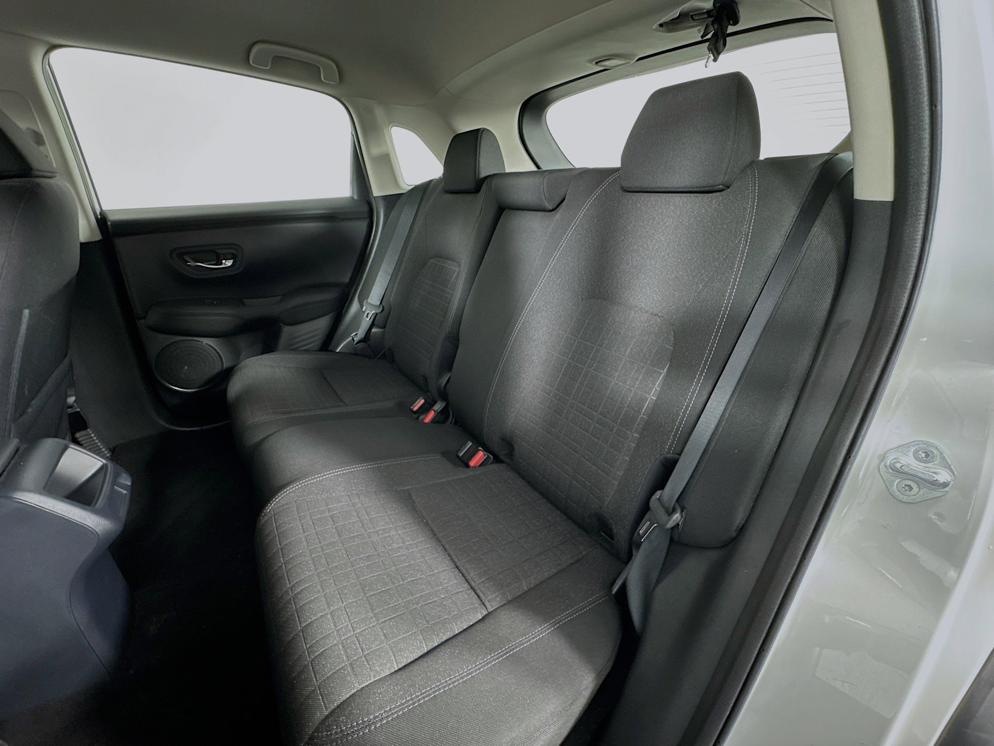 Certified 2023 Honda HR-V LX image 22