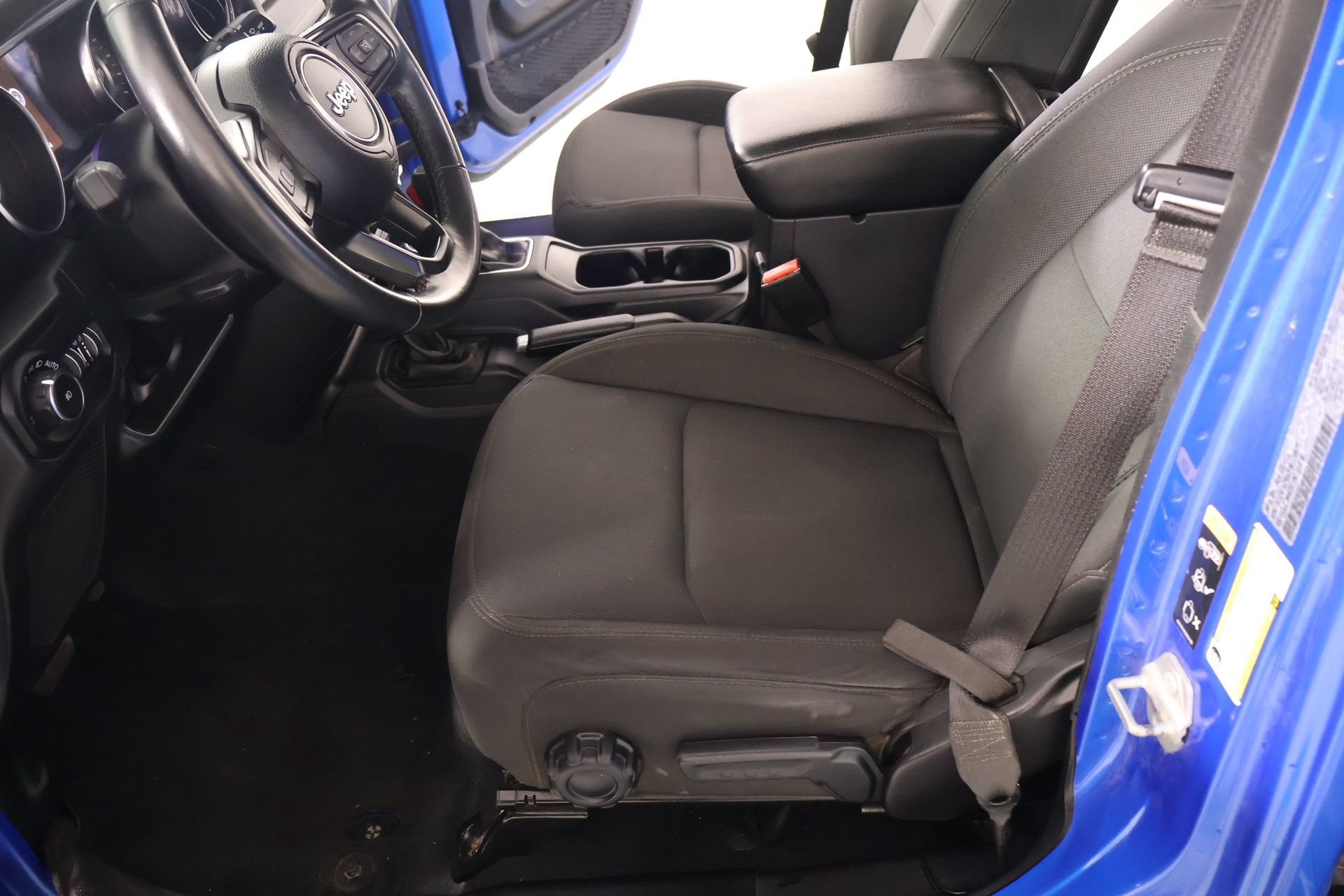 Used 2022 Jeep Wrangler Unlimited Sport AWD/4WD image 10