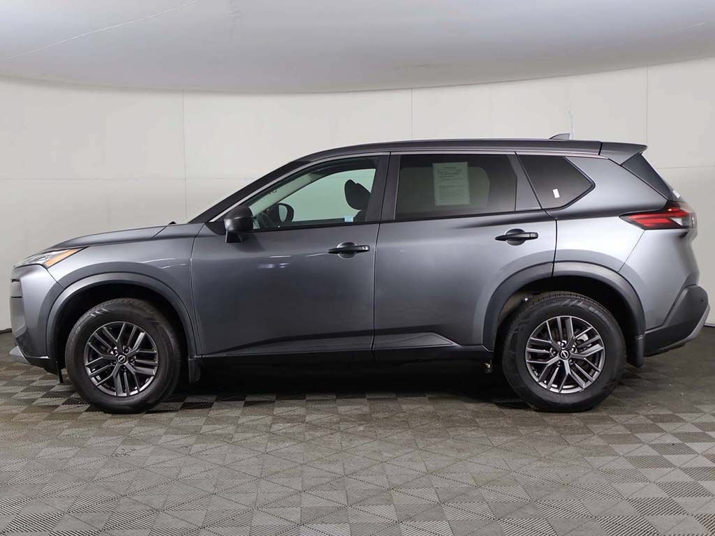 Used 2023 Nissan Rogue S AWD/4WD image 22