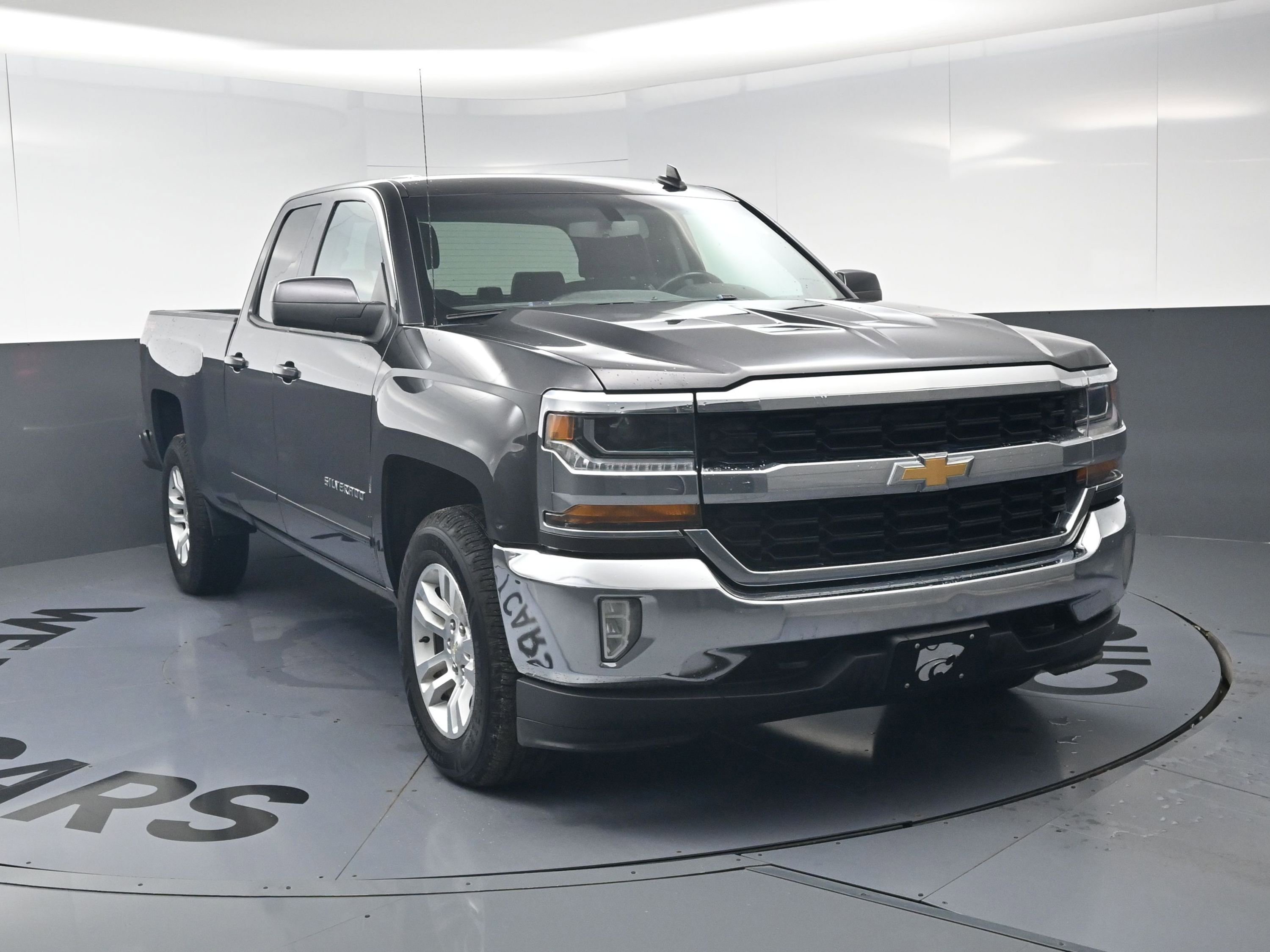 Used 2016 Chevrolet Silverado 1500 LT w/ All Star Edition AWD/4WD image 14