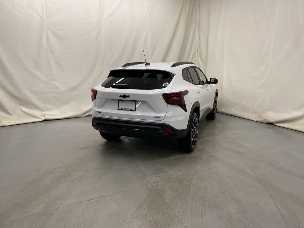 New 2026 Chevrolet Trax RS w/ Driver Confidence Package image 6