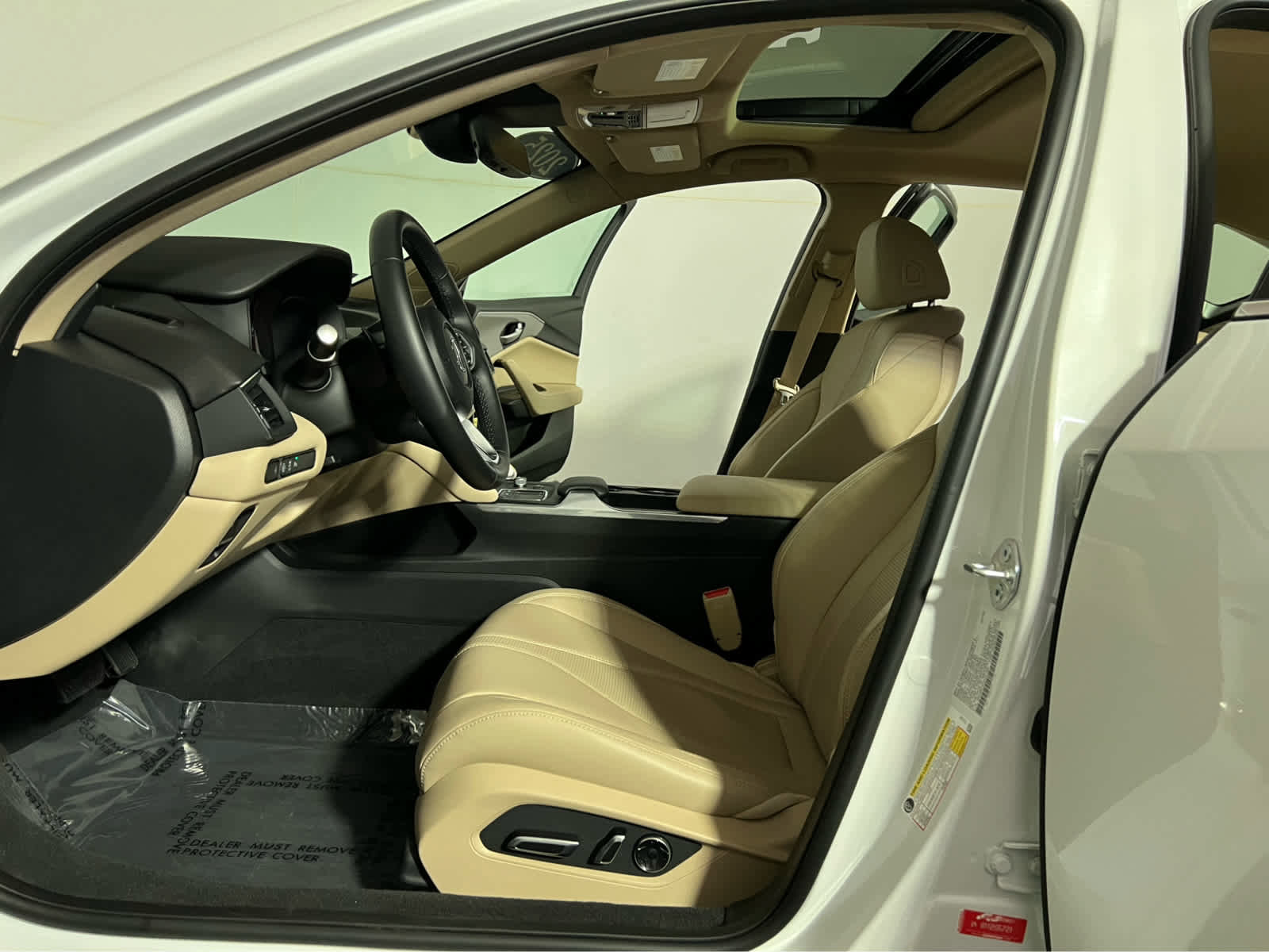 Used 2025 Acura TLX w/ Technology Package image 21