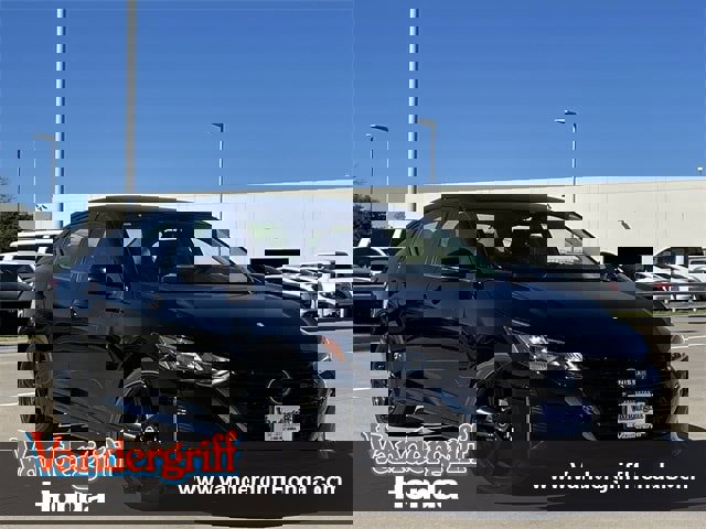 Used 2024 Nissan Sentra SR image 1