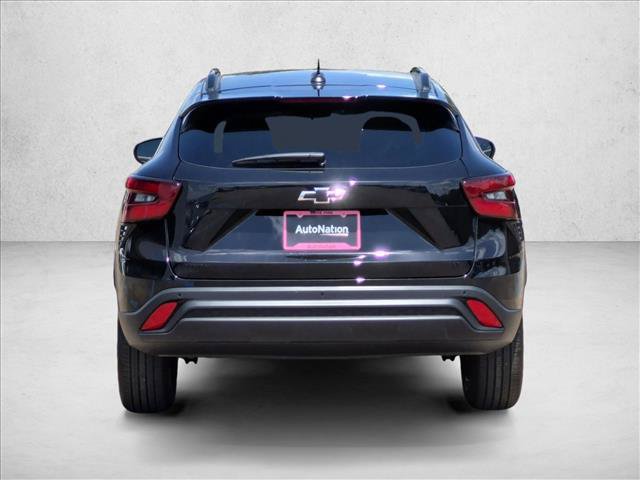 New 2026 Chevrolet Trax LT w/ Driver Confidence Package FWD image 8