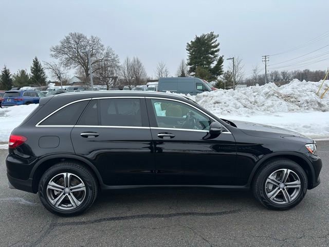 Used 2017 Mercedes-Benz GLC 300 4MATIC image 6