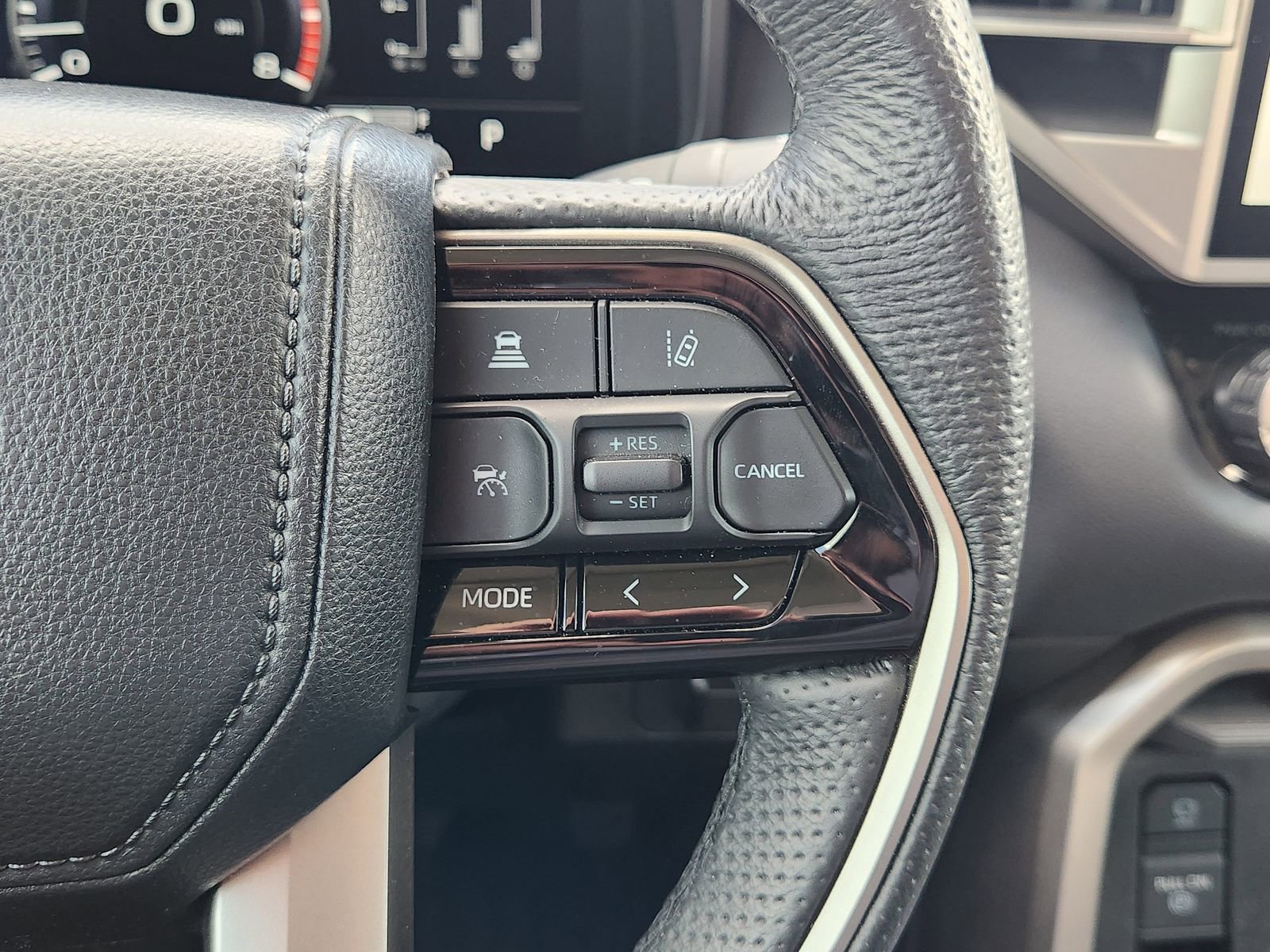 Used 2024 Toyota Tundra Limited w/ Power Package image 33