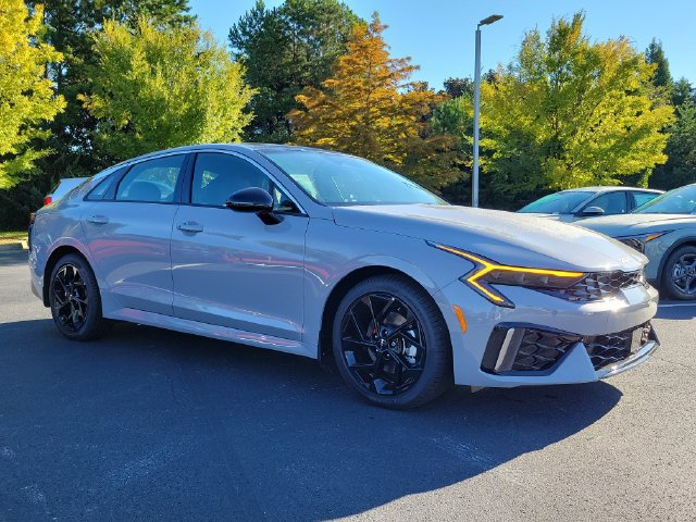 New 2027 Kia K5 GT-Line w/ GT-Line Premium Package FWD image 3