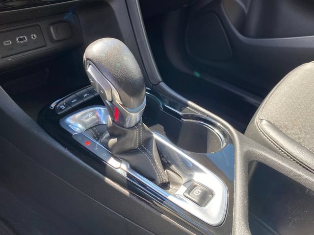 Used 2021 Buick Encore GX Preferred AWD/4WD image 13