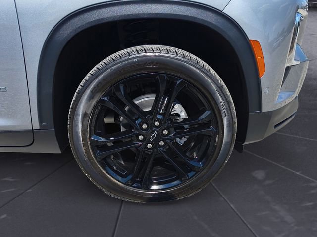 New 2026 Chevrolet Traverse LT w/ Enhanced Driving Package image 9