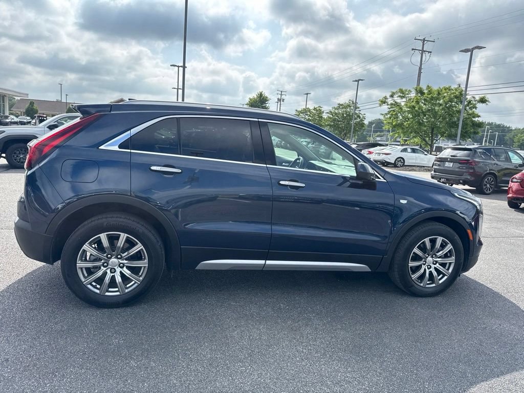 Used 2019 Cadillac XT4 Premium Luxury w/ Cold Weather Package AWD/4WD image 22