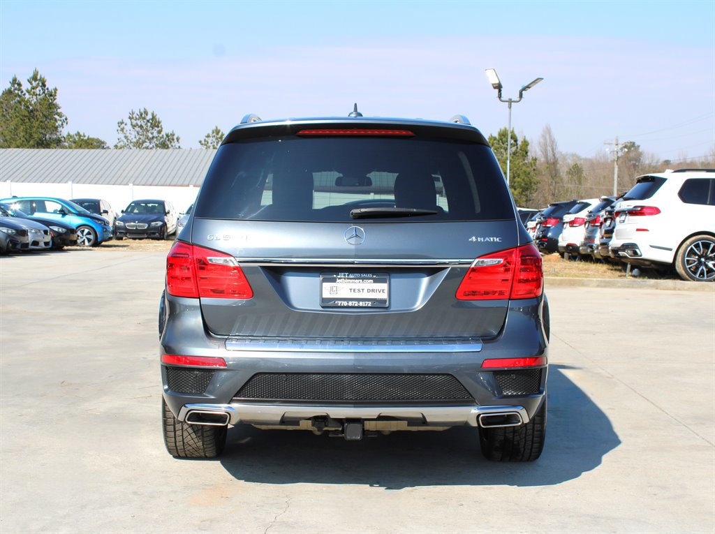Used 2013 Mercedes-Benz GL 550 4MATIC image 6