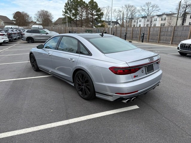 Used 2025 Audi S8 image 5