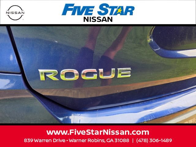 Used 2017 Nissan Rogue SV AWD/4WD image 11