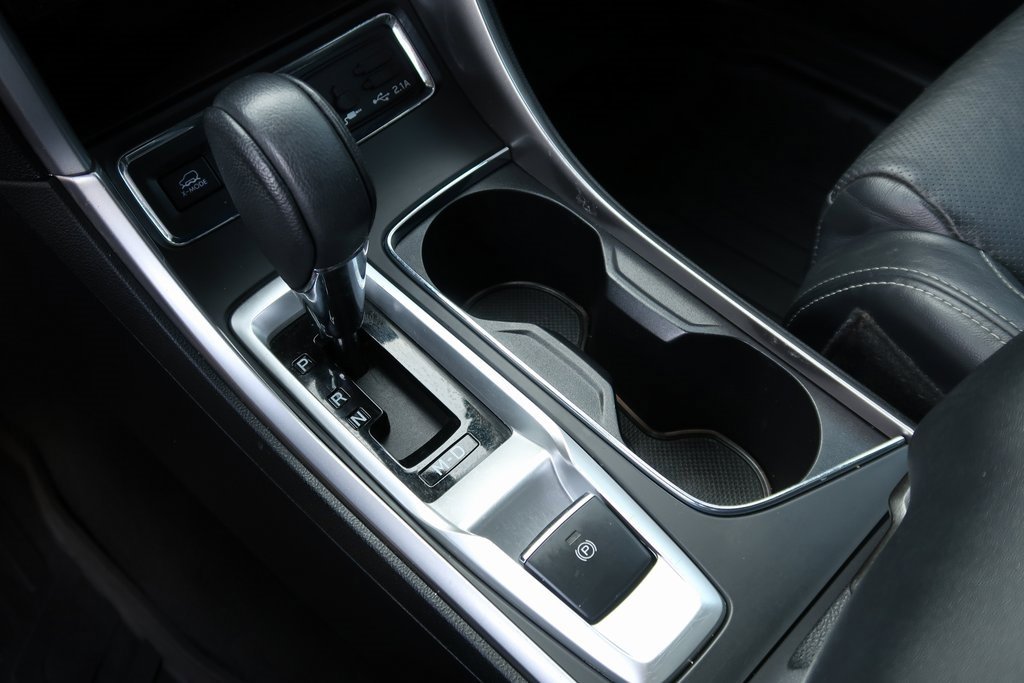 Used 2019 Subaru Ascent Limited w/ Popular Package #3 image 26