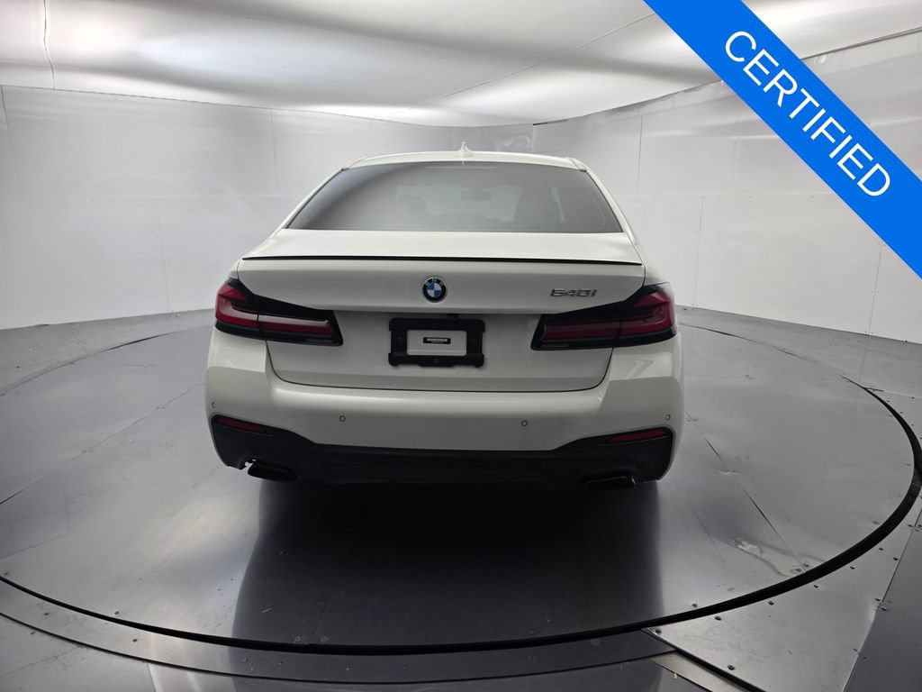 Certified 2023 BMW 540i w/ M Sport Package RWD image 5
