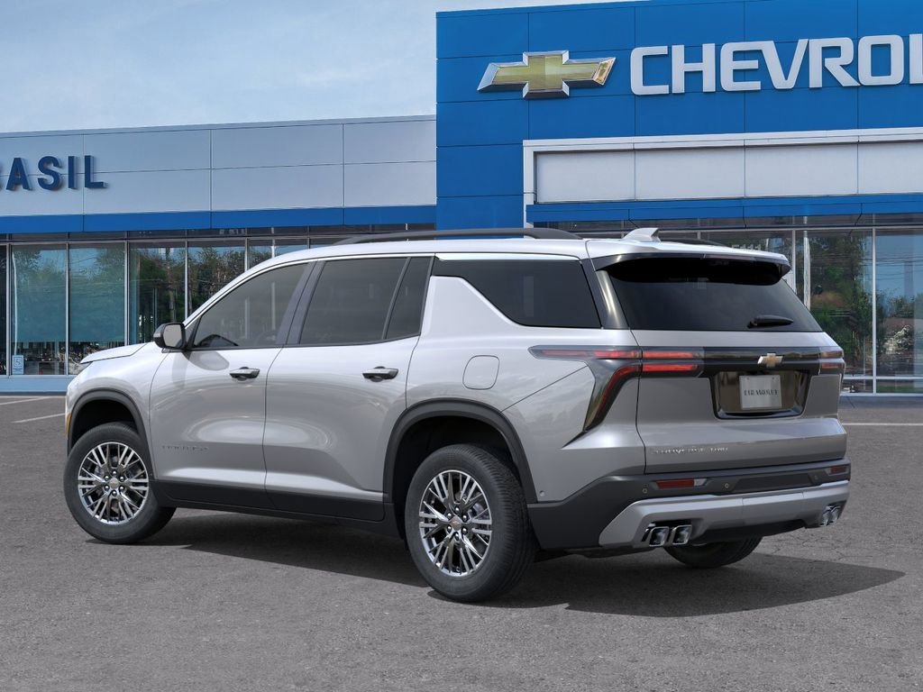 New 2026 Chevrolet Traverse LT w/ Driver Confidence Package AWD/4WD image 3
