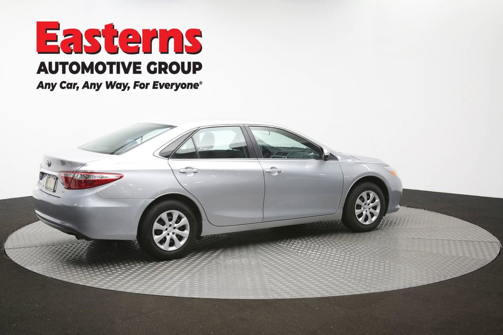 Used 2017 Toyota Camry LE FWD image 41