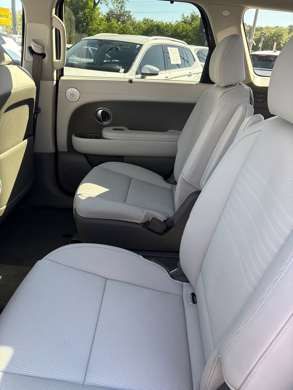 Used 2026 Hyundai Palisade Limited image 3