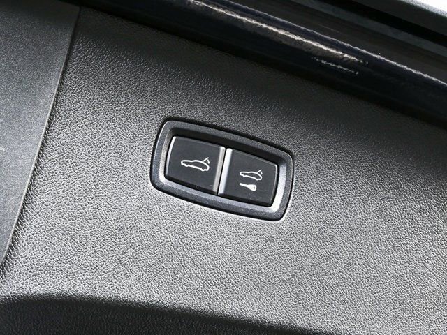 Certified 2023 Porsche Cayenne Turbo GT image 32