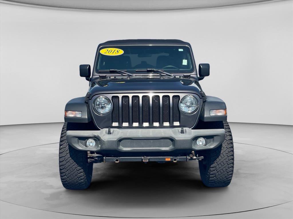 Used 2018 Jeep Wrangler Unlimited Sport S AWD/4WD image 2