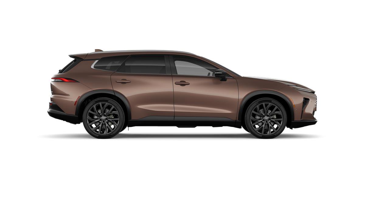 New 2026 Toyota Crown Signia AWD/4WD image 12