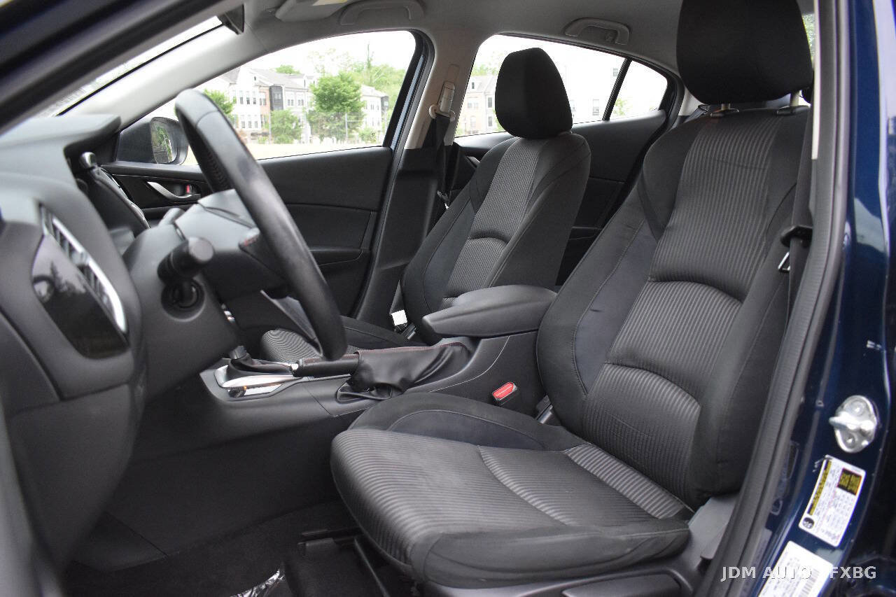 Used 2014 MAZDA MAZDA3 i Touring FWD image 12