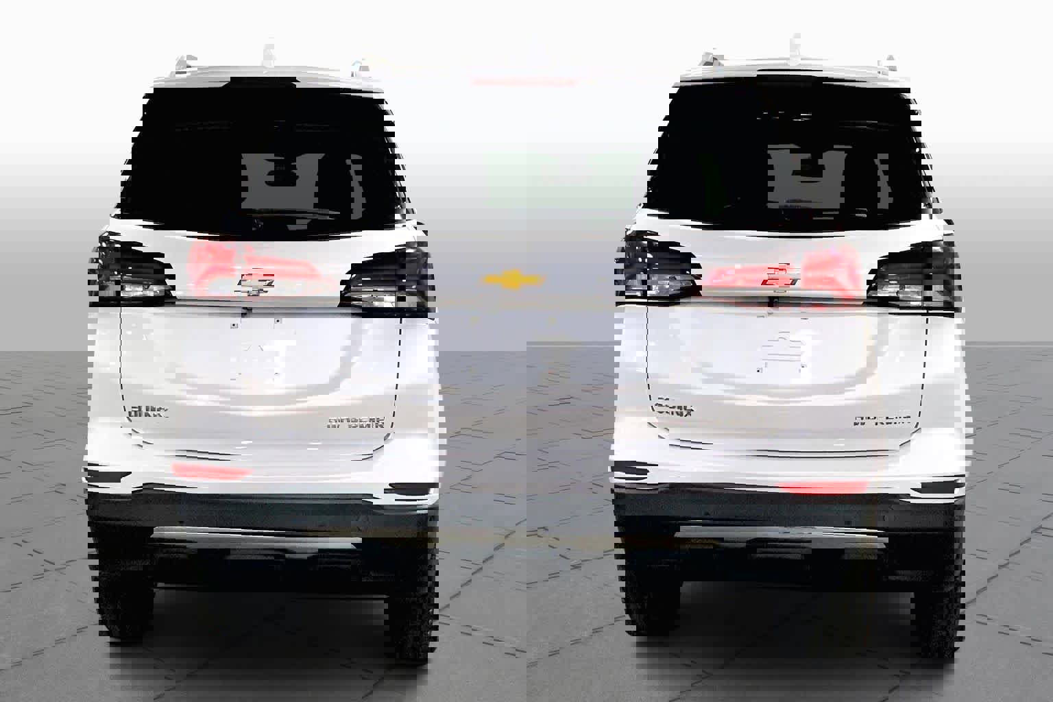 Used 2022 Chevrolet Equinox Premier image 4