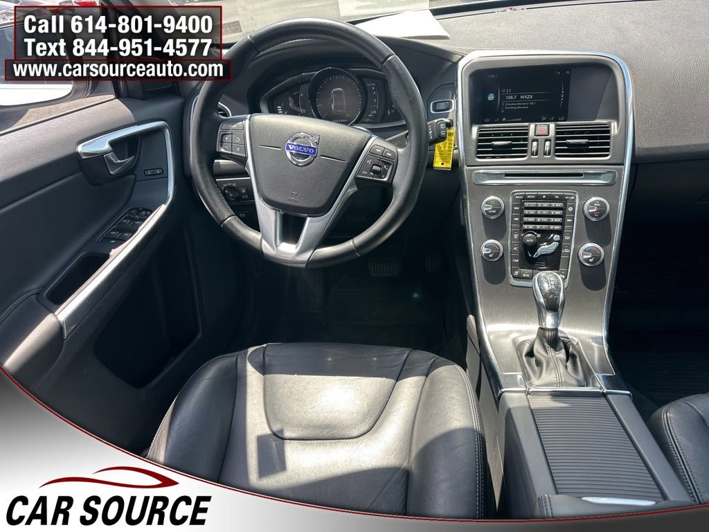Used 2016 Volvo XC60 T6 w/ Proximity Package AWD/4WD image 15