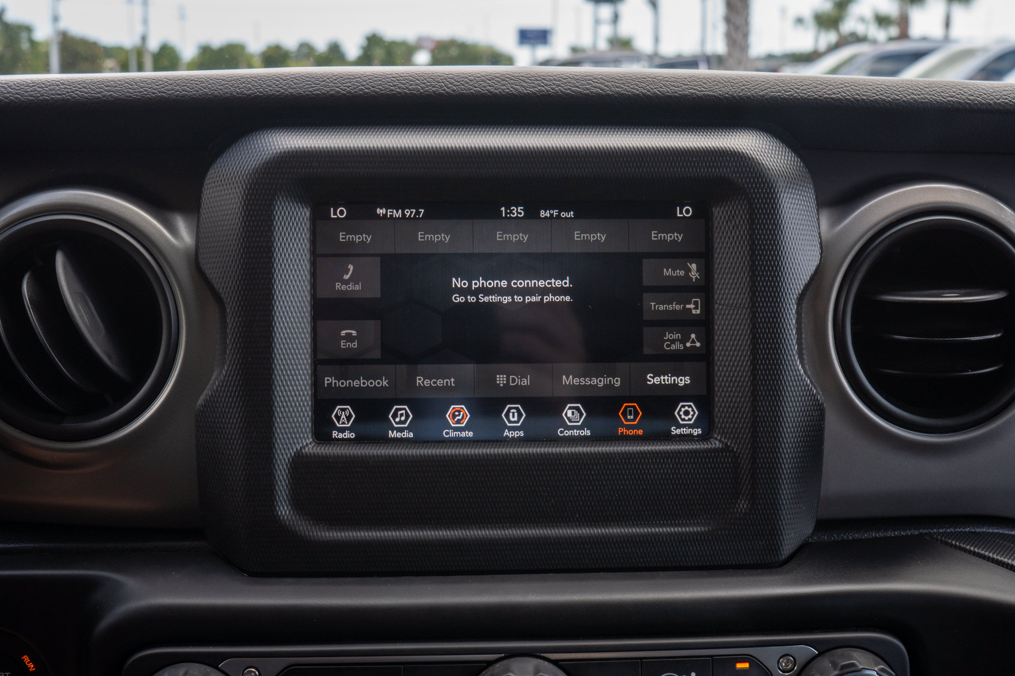 Used 2021 Jeep Wrangler Sport AWD/4WD image 16